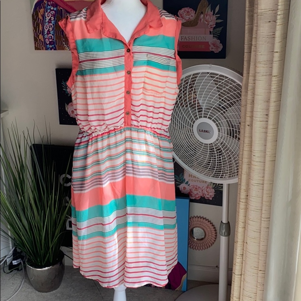 Stripped Sleeveless dress w/pockets size 2x